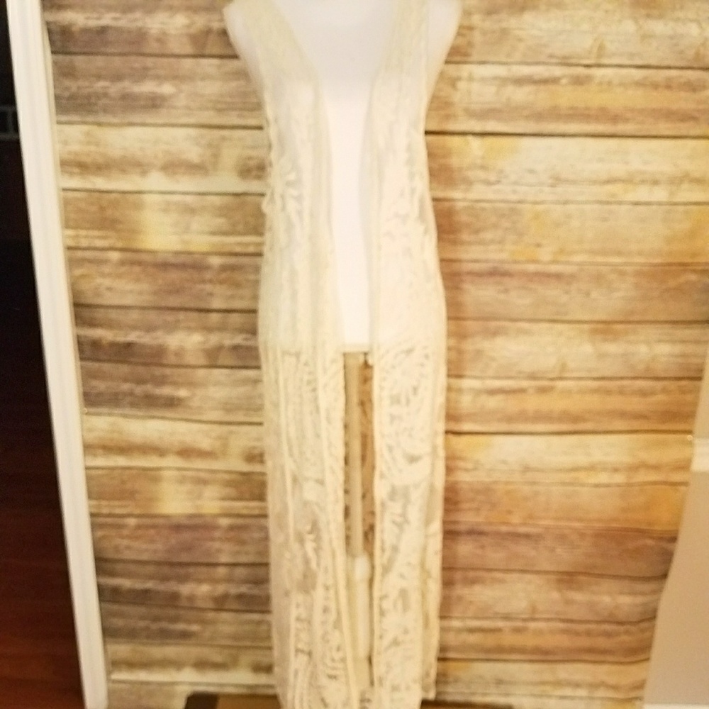 Jun & Ivy cardigan